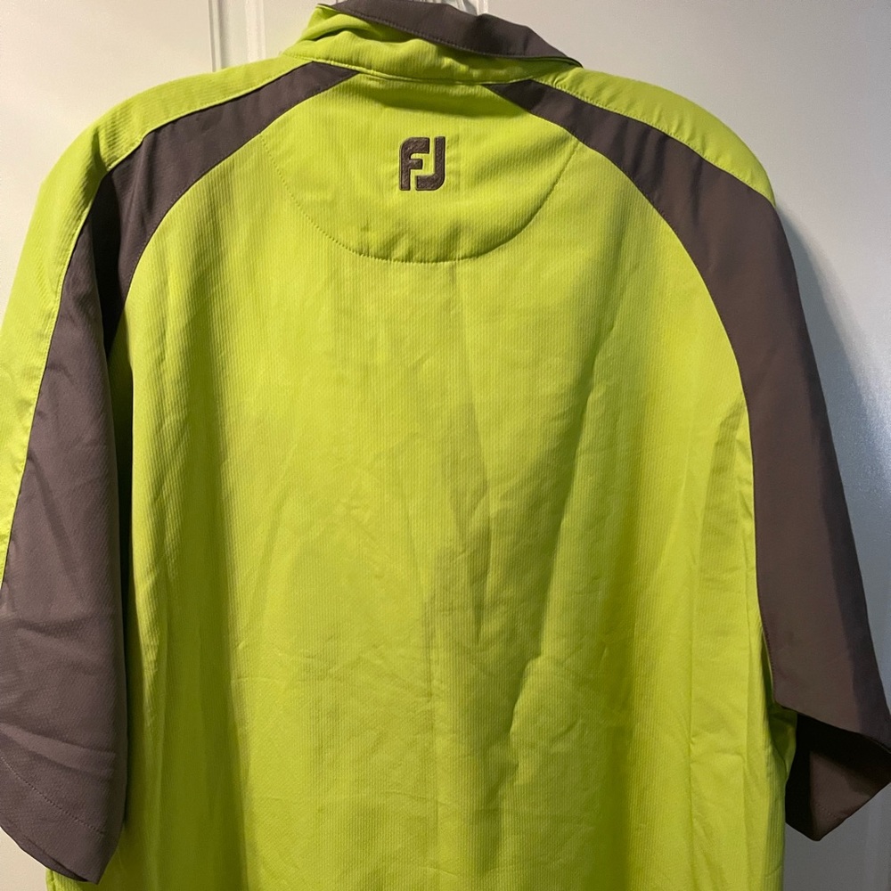 Foot joy wind breaker - Picture 3 of 3